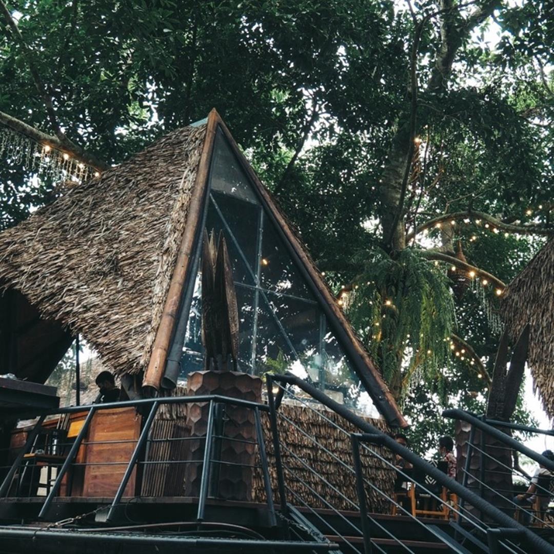 Three Monkeys Restaurant
