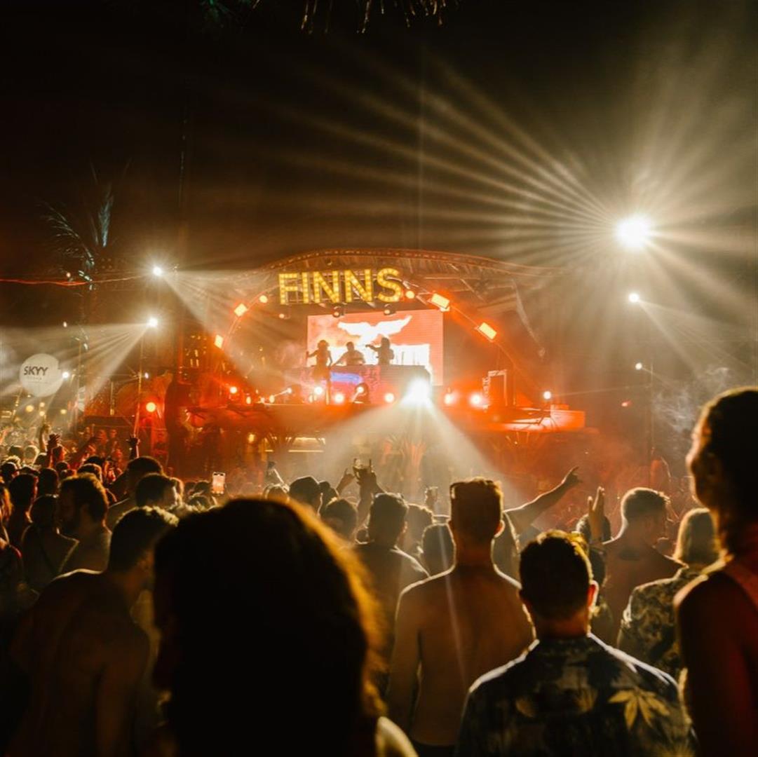 FINNS Beach Club