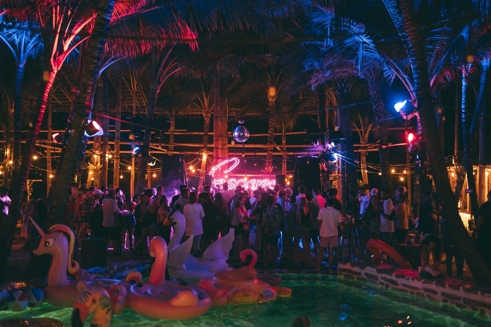 La Brisa Bali | Beach Club
