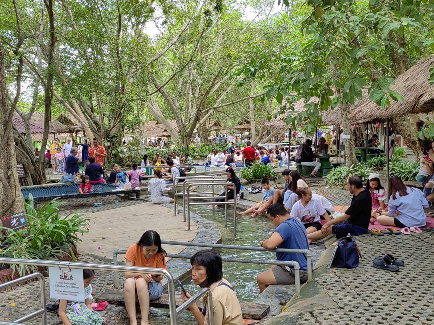 San Kamphaeng Hot Springs