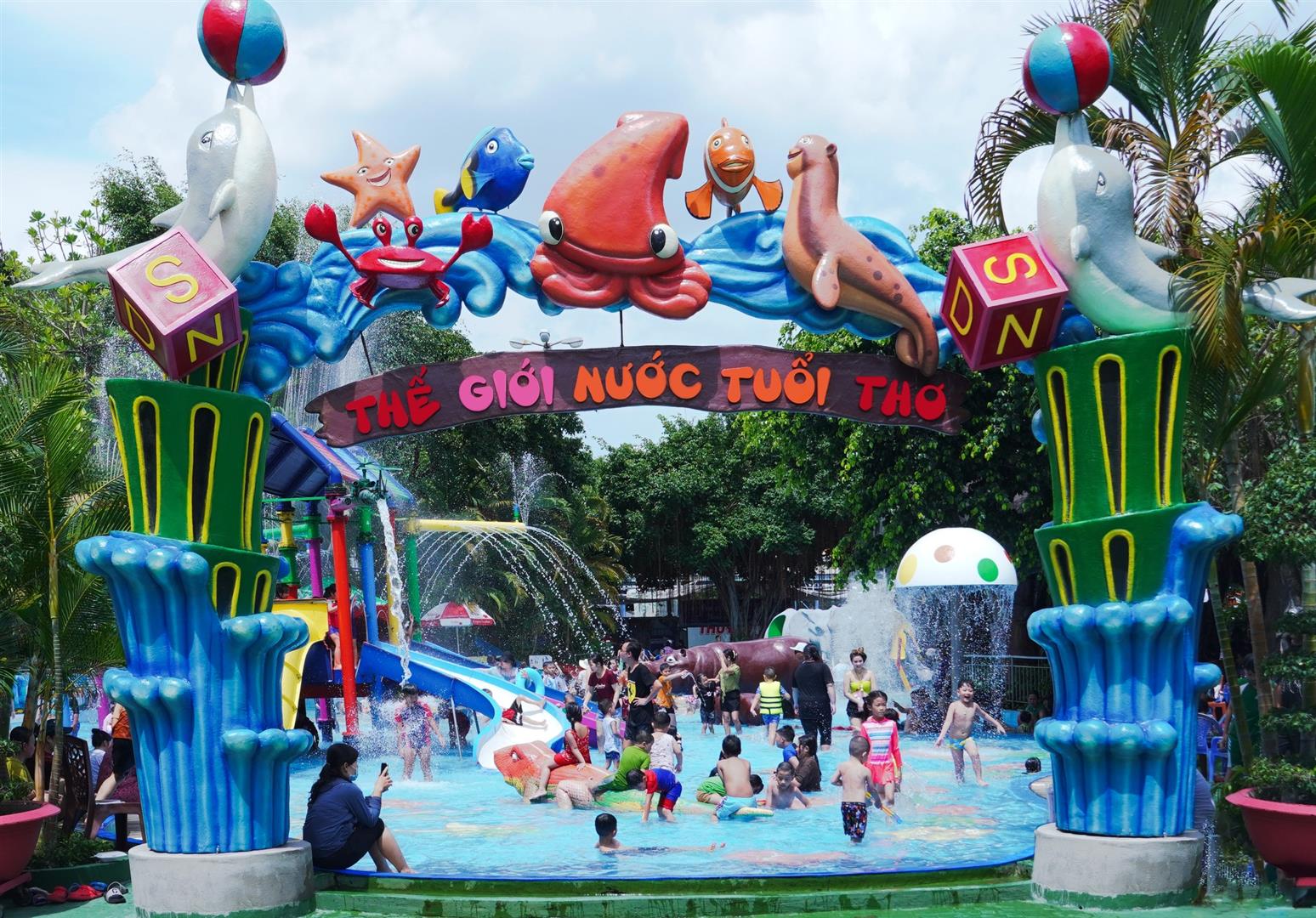 Dam Sen Water Park