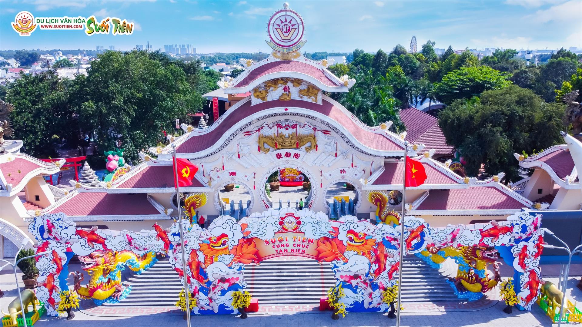 Suoi Tien Theme Park