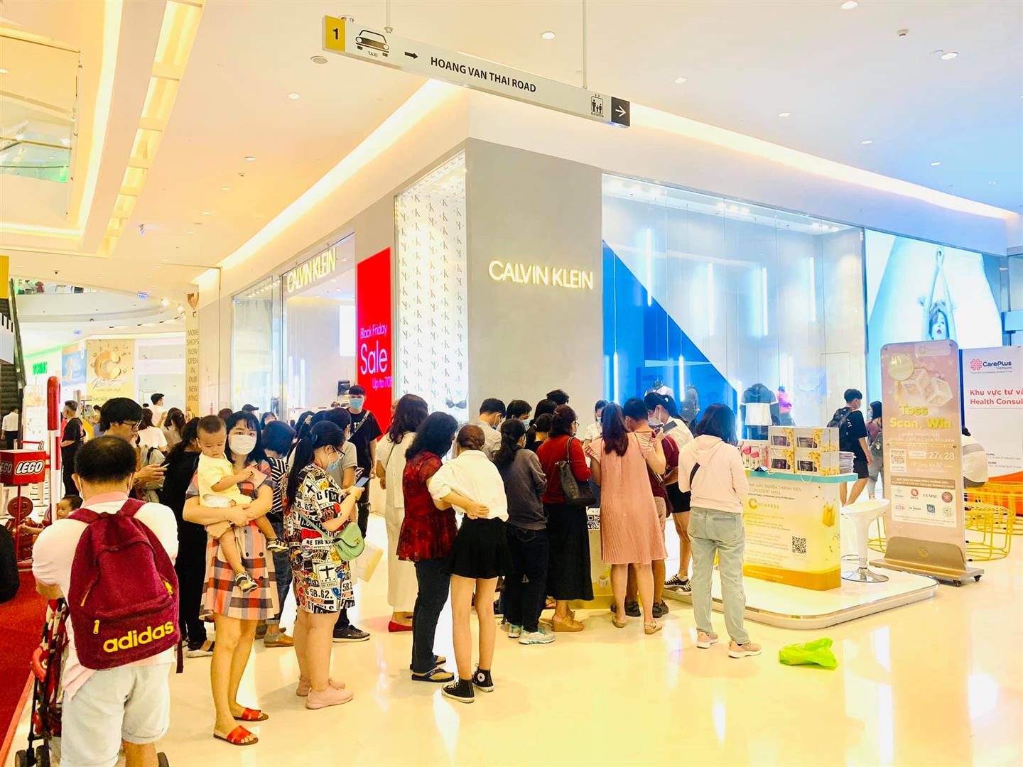 Crescent Mall