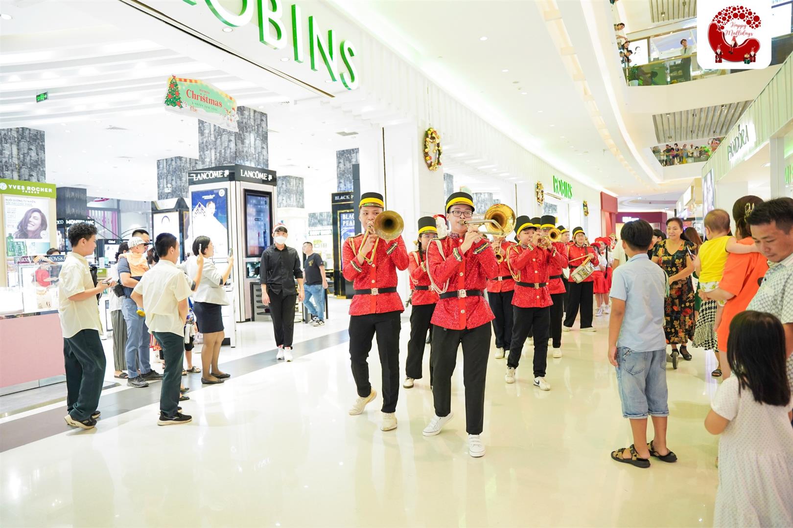 Crescent Mall