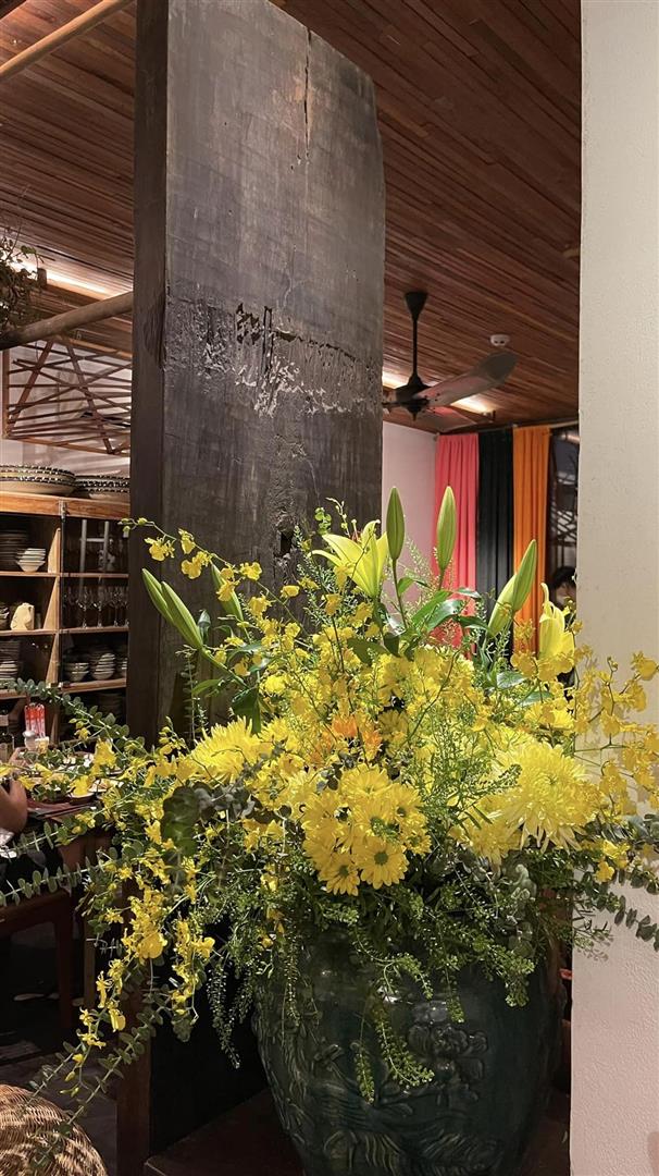 Cuc Gach Quan Restaurant