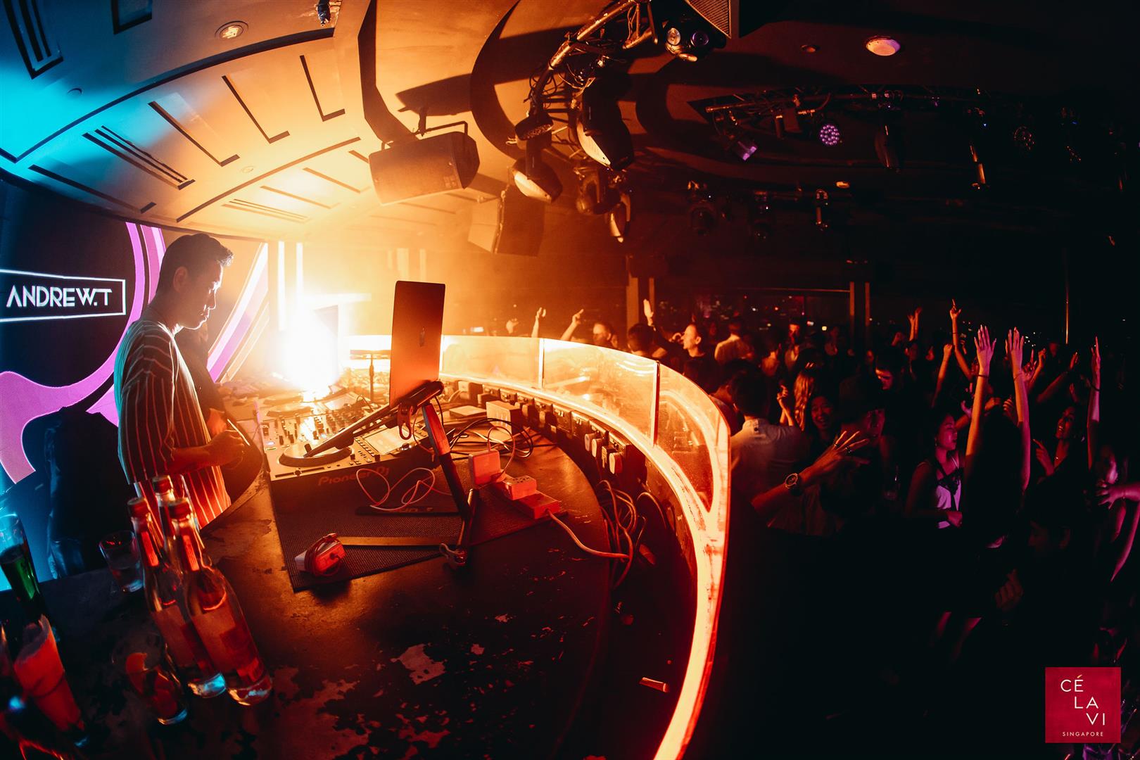 CÉ LA VI Singapore: Restaurant, SkyBar & Club Loun