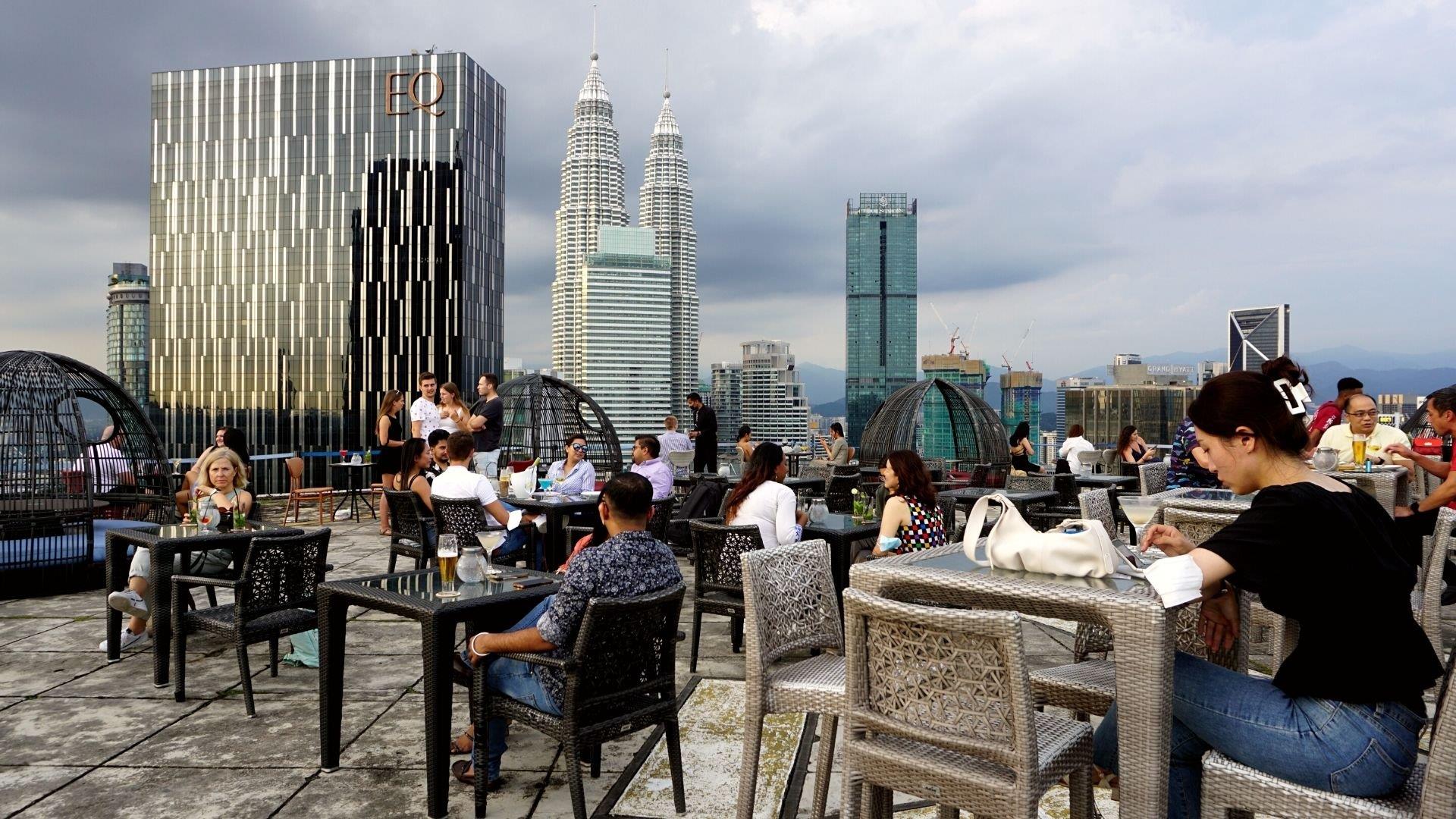 Heli Lounge Bar