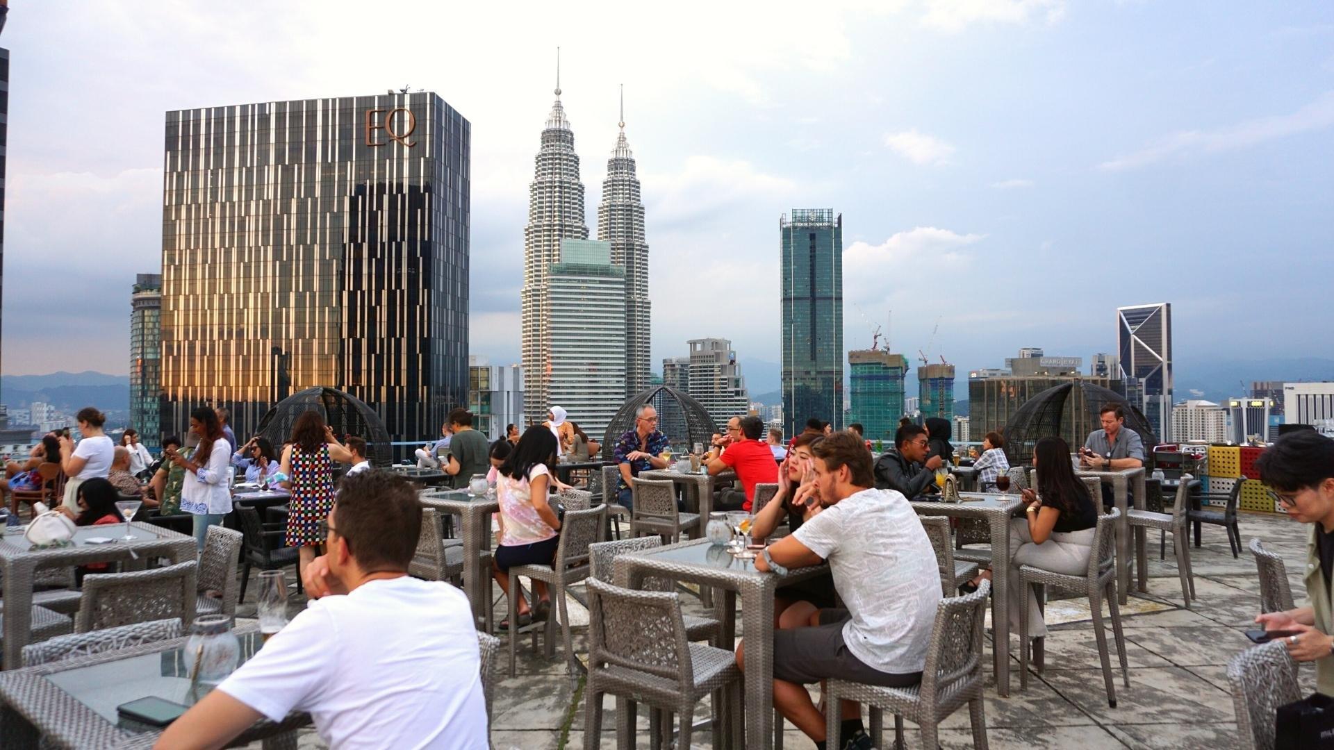 Heli Lounge Bar