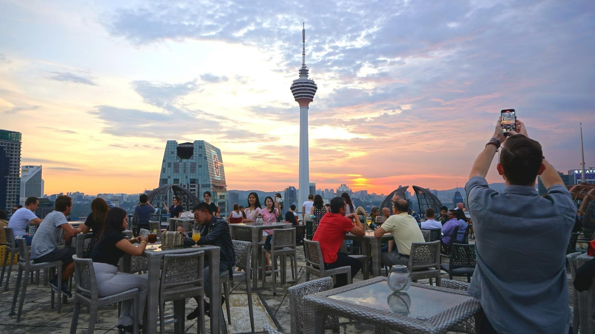 Heli Lounge Bar