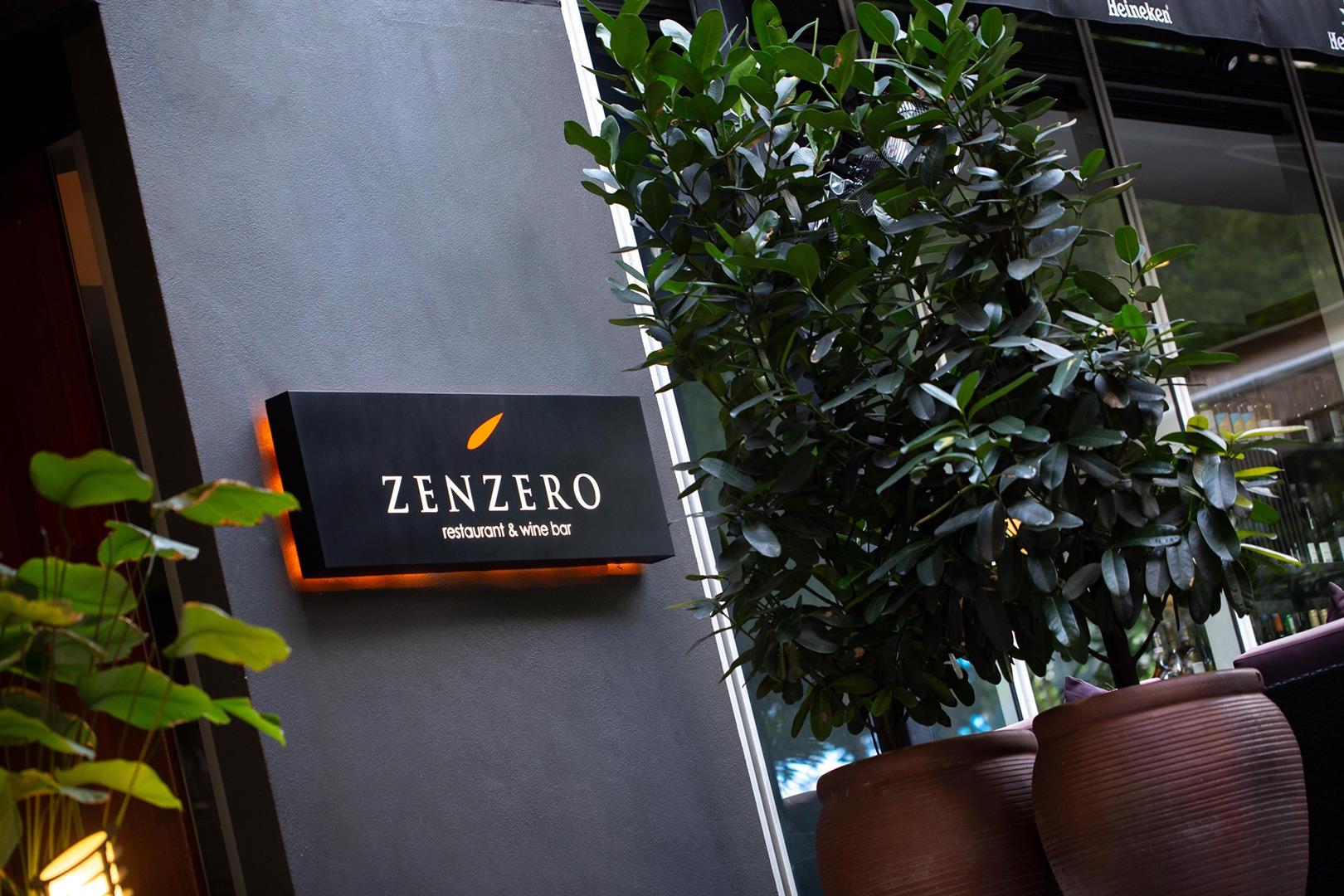 ZENZERO Restaurant & Wine Bar