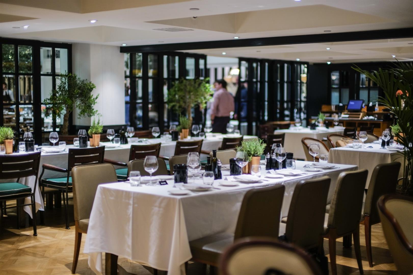 Novikov Restaurant & Bar