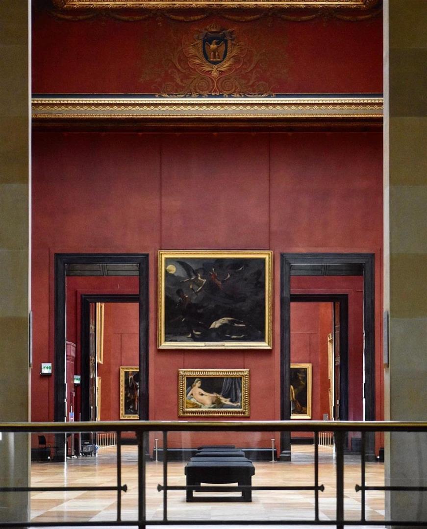 Louvre Museum