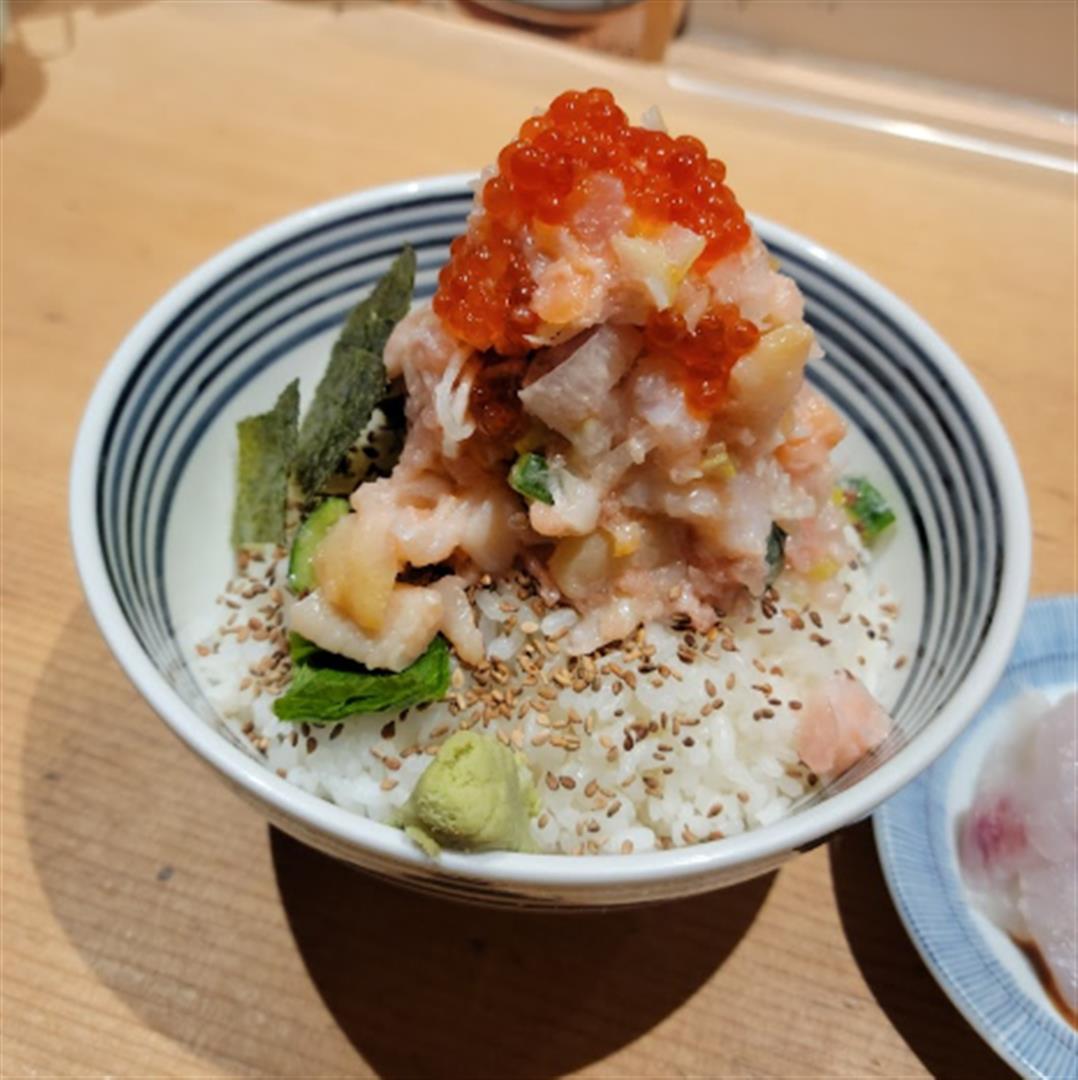 Nihonbashi Kaisen Donburi Tsujihan Nihonbashi