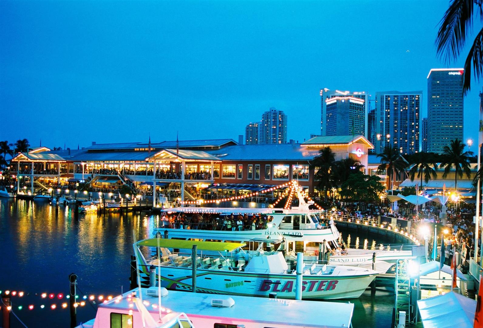 Bayside Marketplace