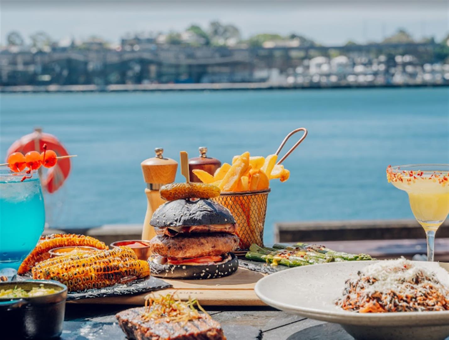 Elements Bar and Grill Pyrmont