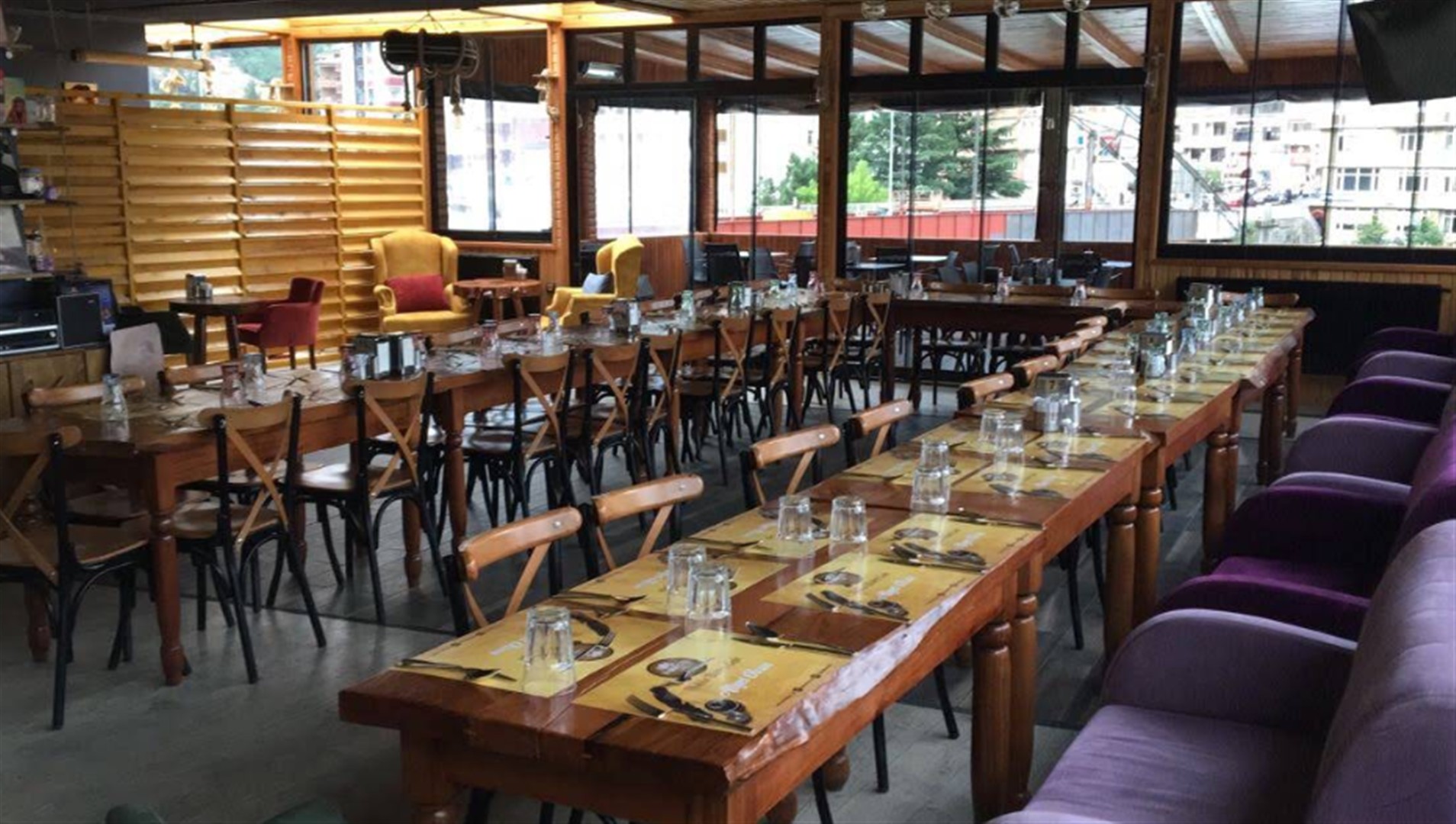 Hokka Bistro Cafe/Restaurant