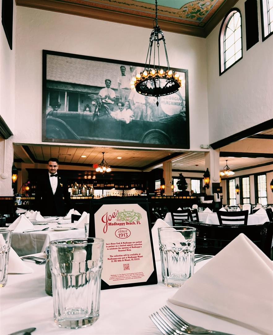 Joe's Stone Crab