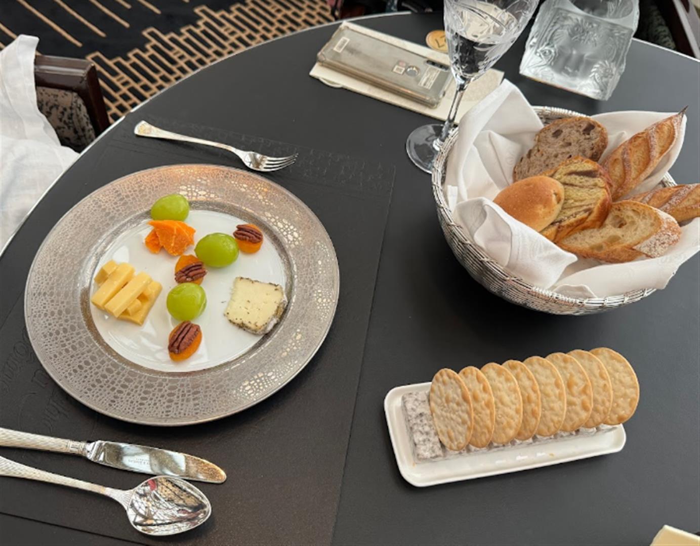 Robuchon au Dôme