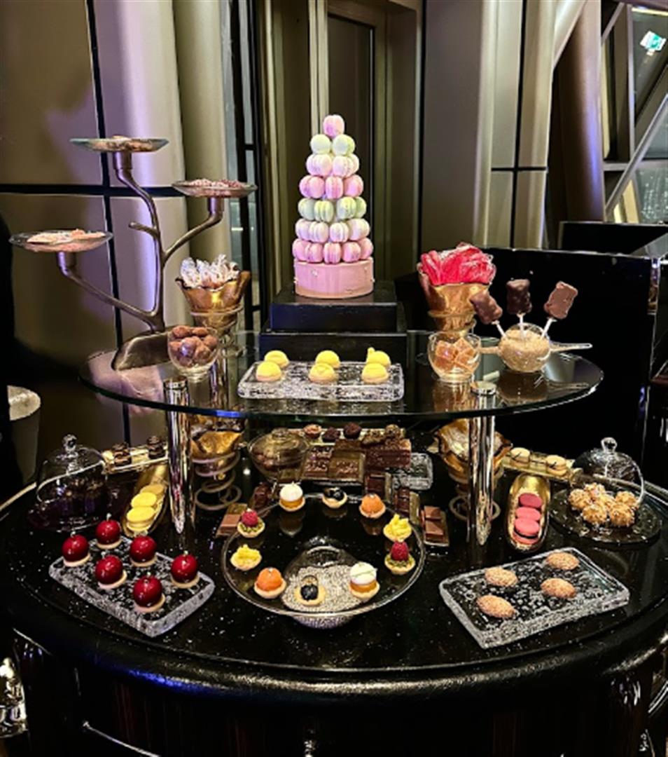 Robuchon au Dôme