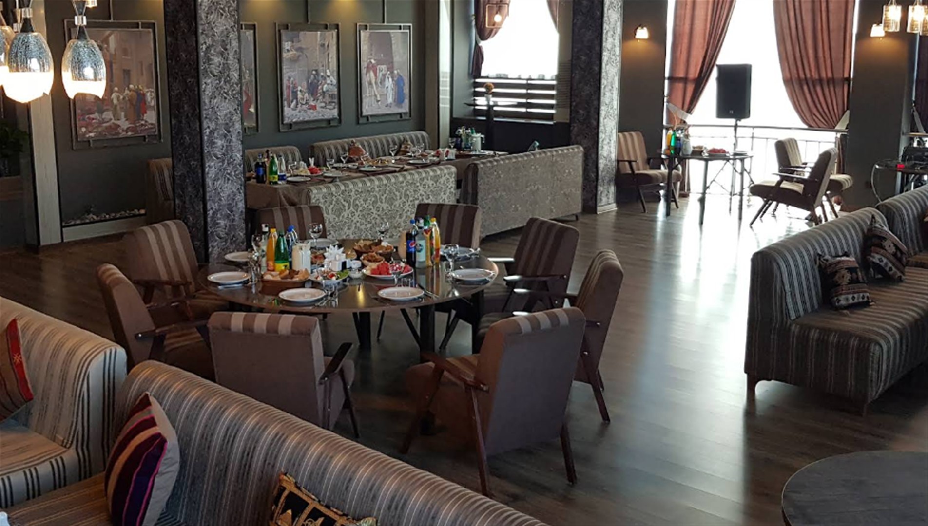 "Taze Gun" restaurant "Aladdin"