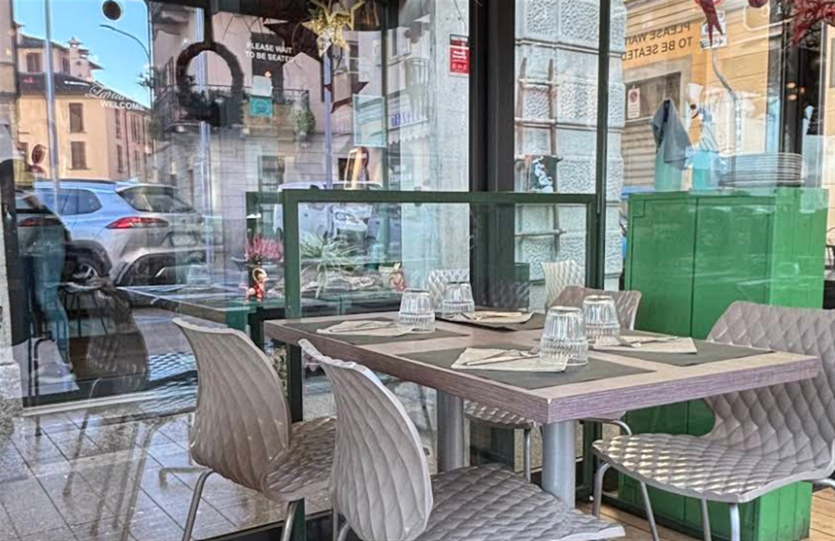 Lavitaèbella | Ristorante - Insalateria