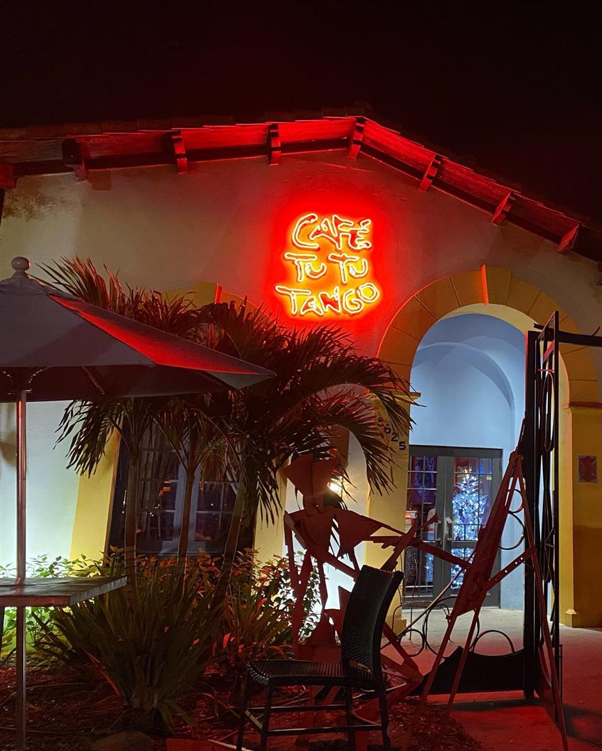 Café Tu Tu Tango
