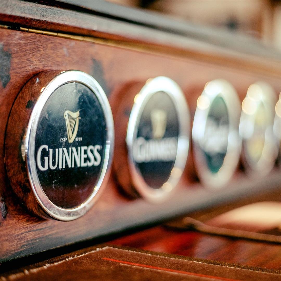 Kennedy's Irish Pub