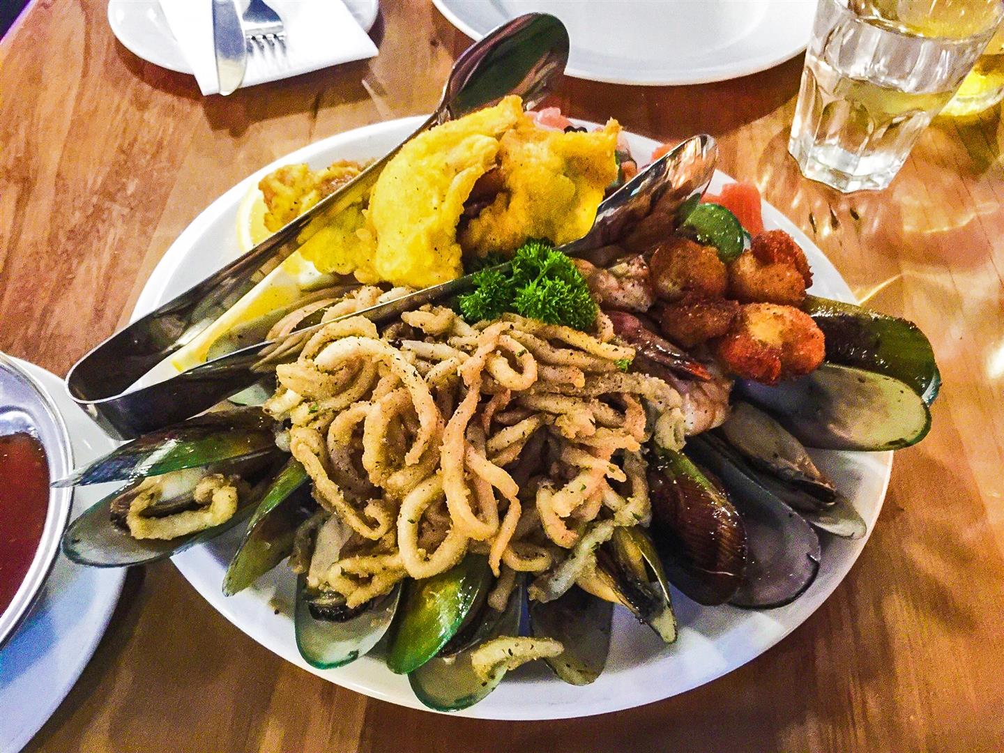Swashbucklers Restaurant & Bar