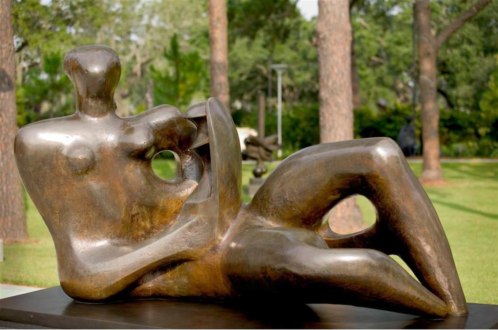 Sydney and Walda Besthoff Sculpture Garden