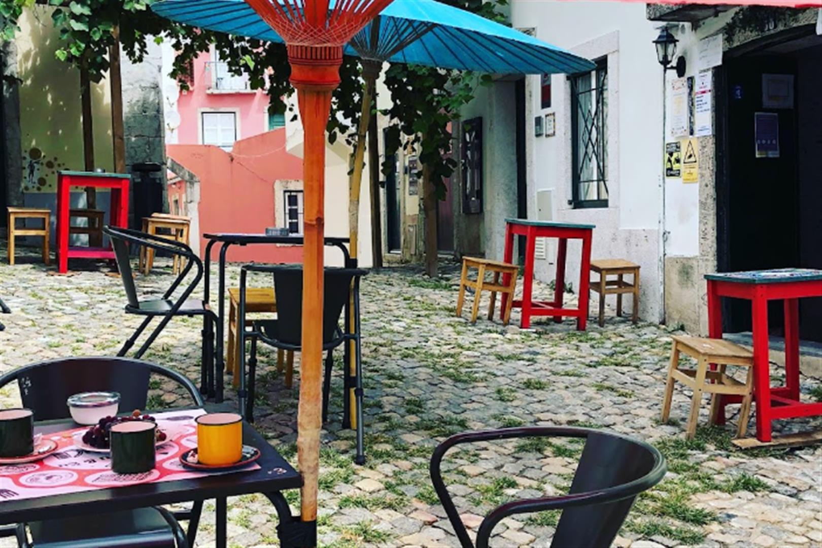 Lisbon Tu e Eu