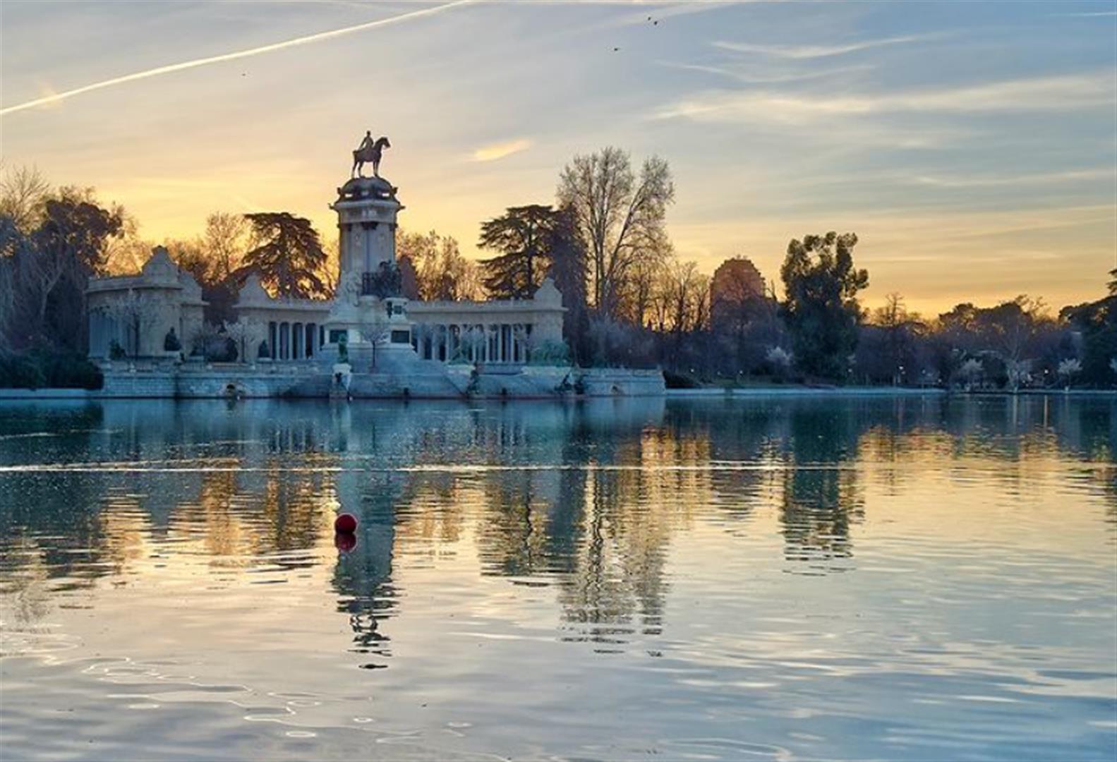 El Retiro Park