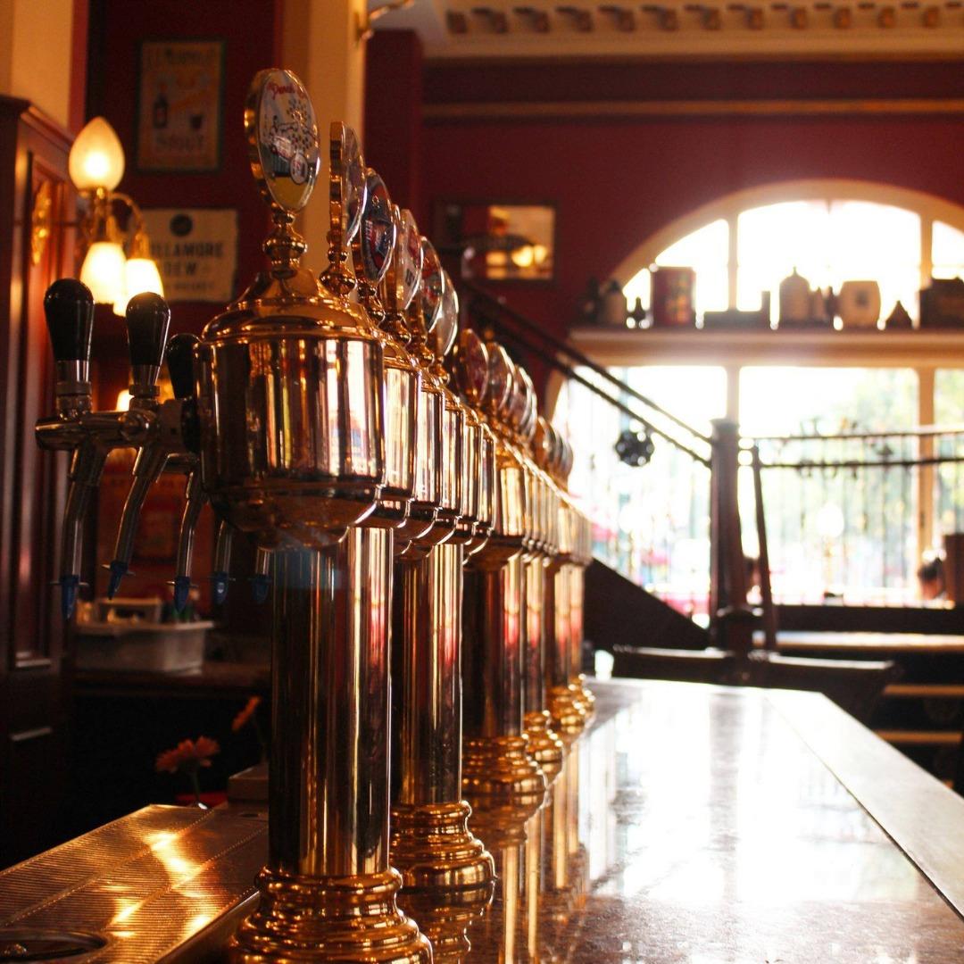 Irish Times Pub