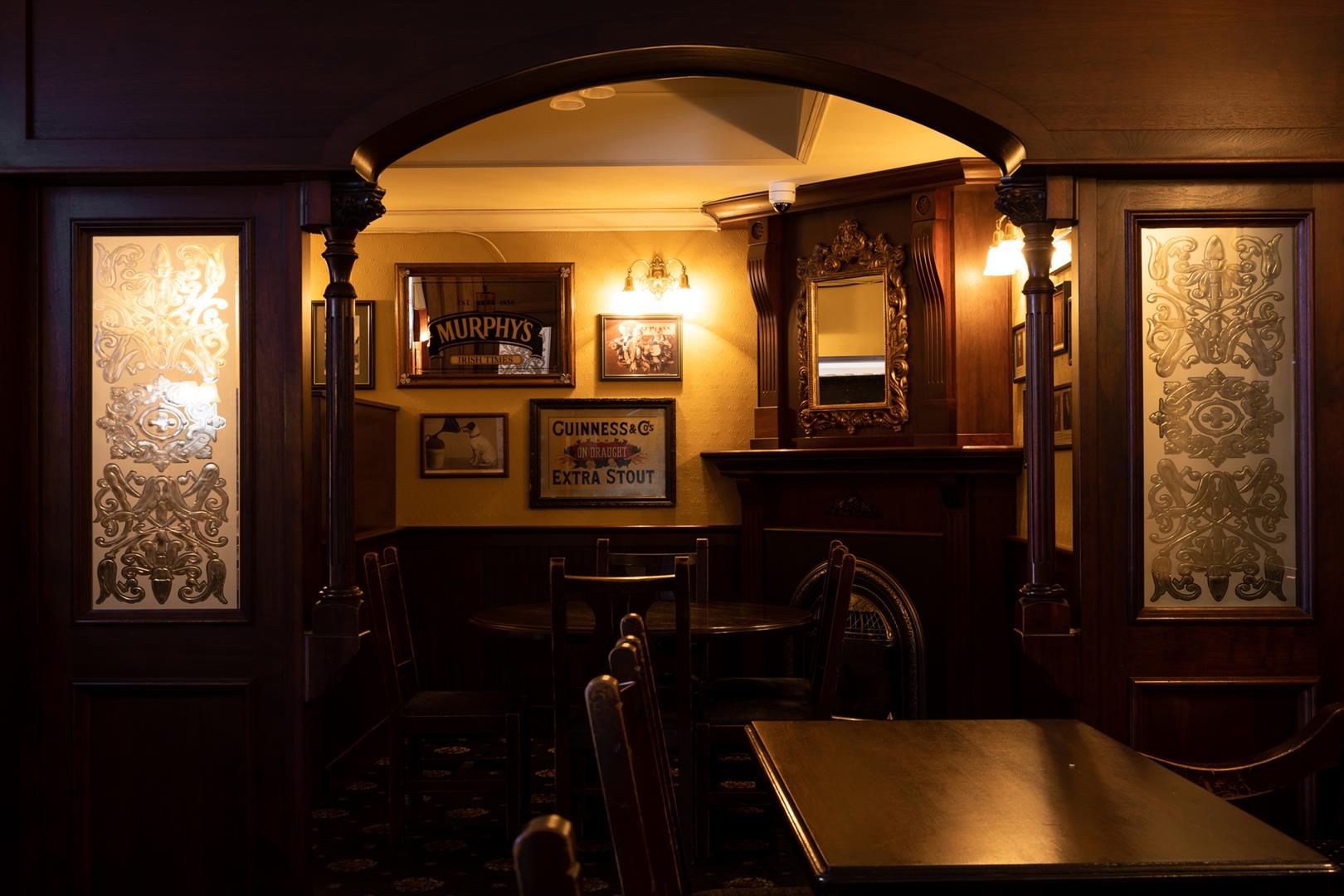 Irish Times Pub
