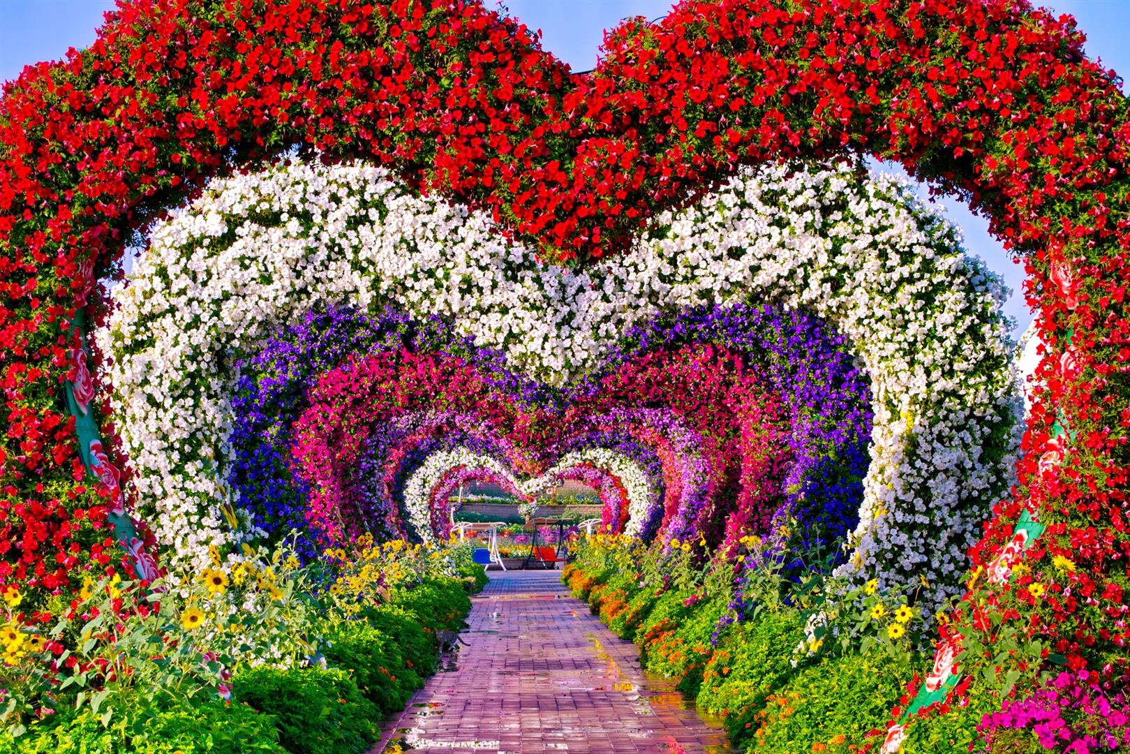 Dubai Miracle Garden