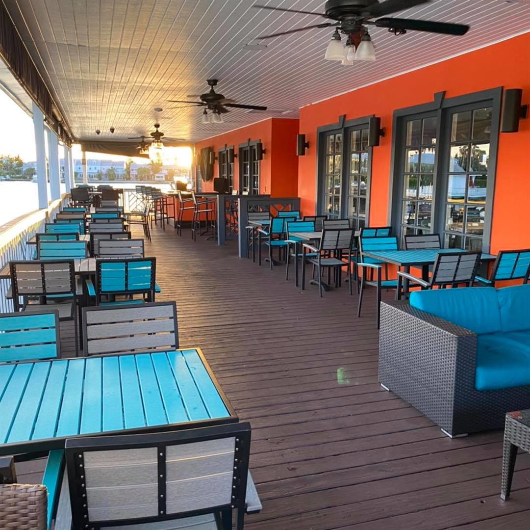 Twisted Lime Sports Bar & Grill