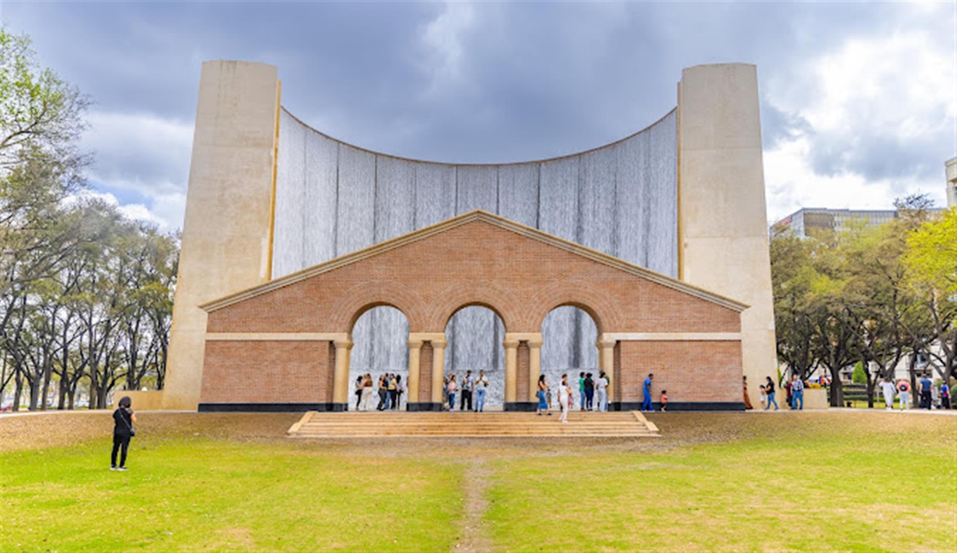 Gerald D. Hines Waterwall Park