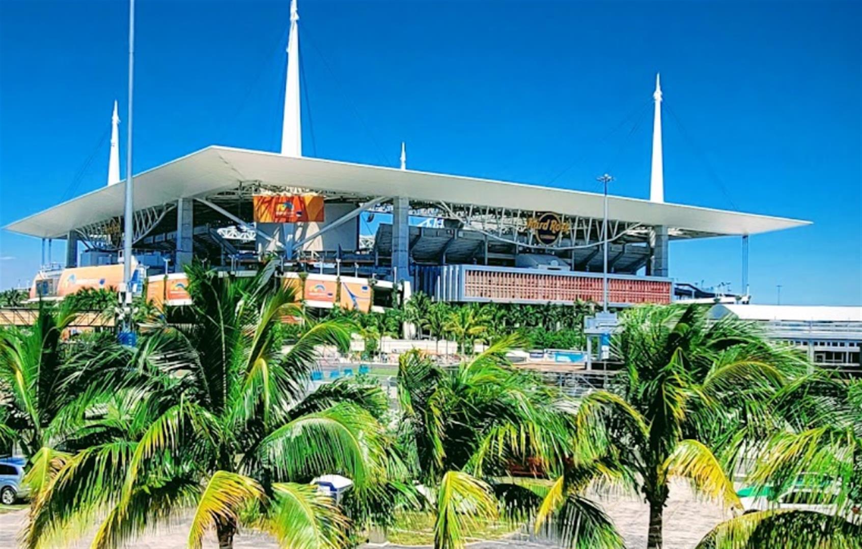 Sun life Stadium