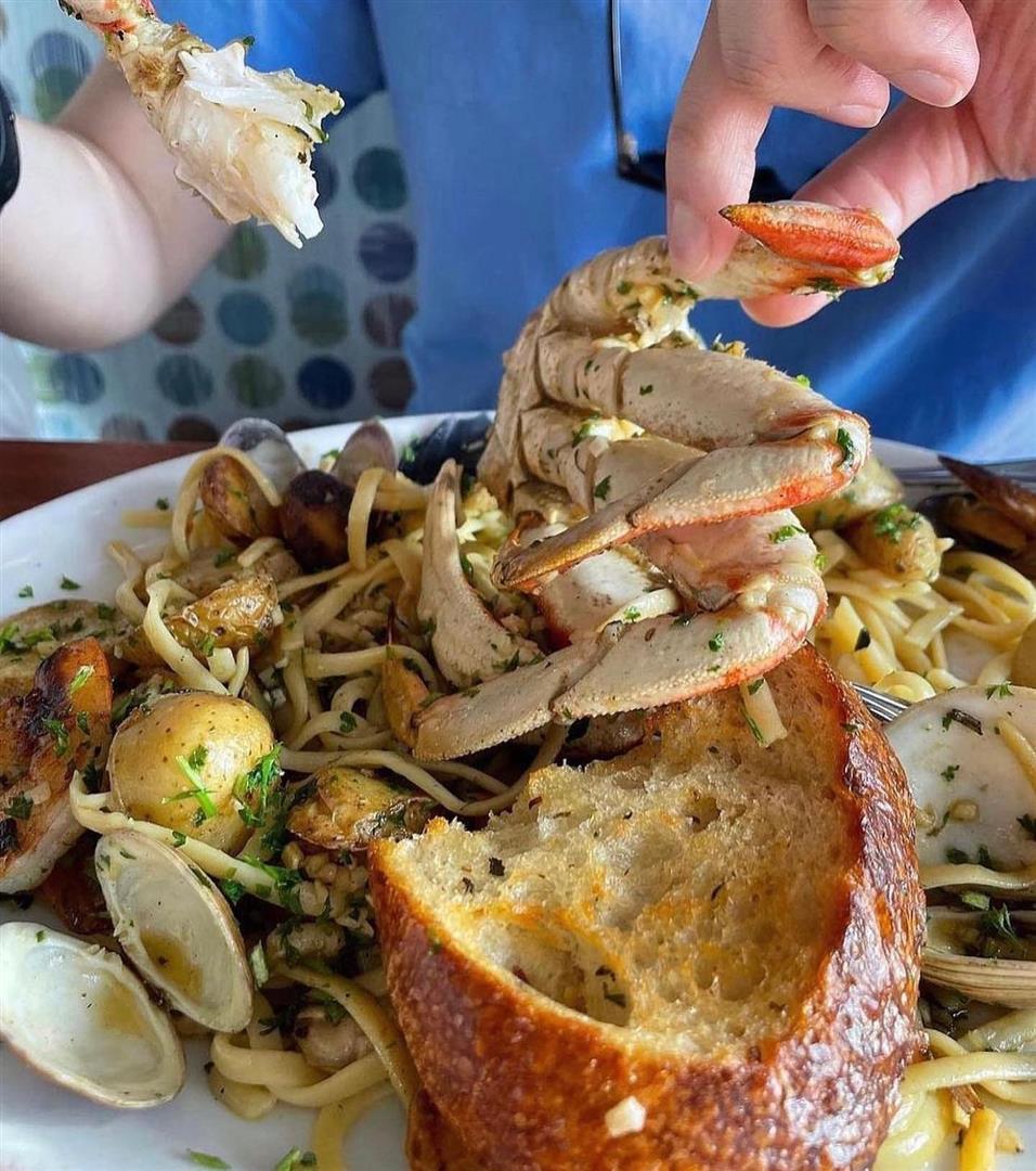Fog Harbor Fish House