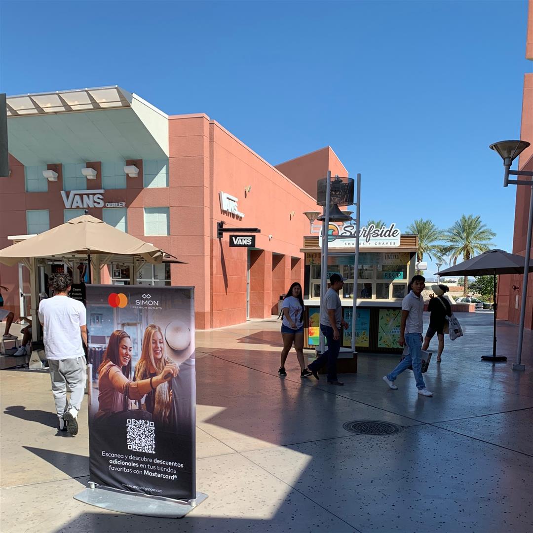 Las Vegas North Premium Outlets